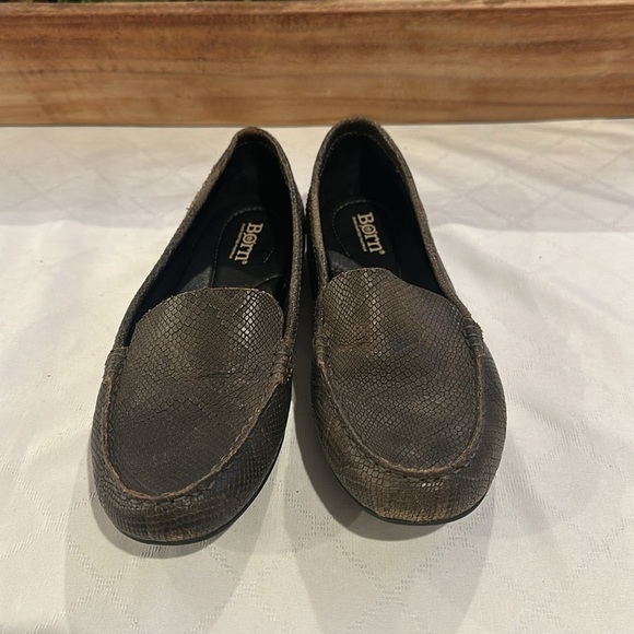 Born Amani Driver Loafer Snake Embossed Leather Moccasin womens size 7 EUC - Picture 2 of 7